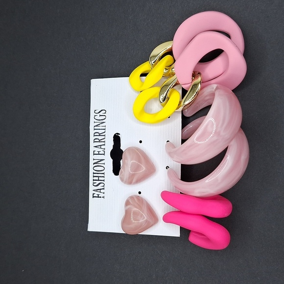 Neon pink hoop earring heart studs bundle pack 4 pairs chunky 80s jewelry - Picture 1 of 7